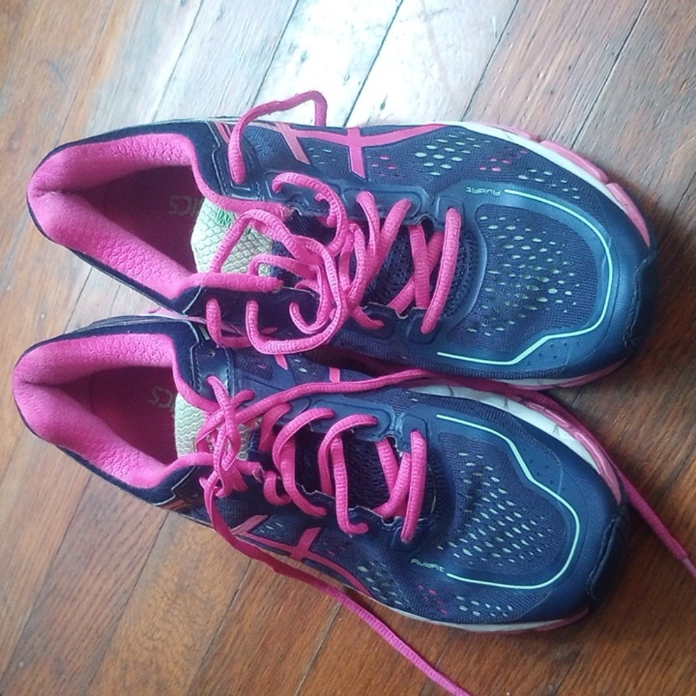 ASICS running shoe - Gel Kayano 22 - Picture 2 of 5